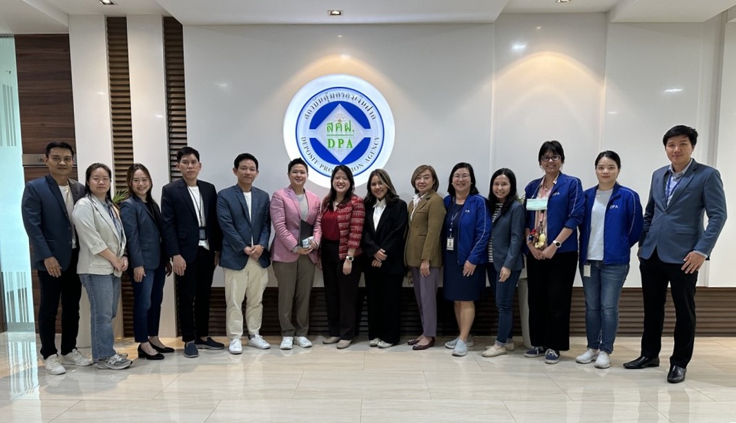 สถาบันคุ้มครองเงินฝากให้การต้อนรับผู้เชี่ยวชาญจากบริษัทเบเคอร์ แอนด์ แม็คเค็นซี่ จำกัด ให้ความรู้เกี่ยวกับการทำแผนฟื้นฟูกิจการ 1