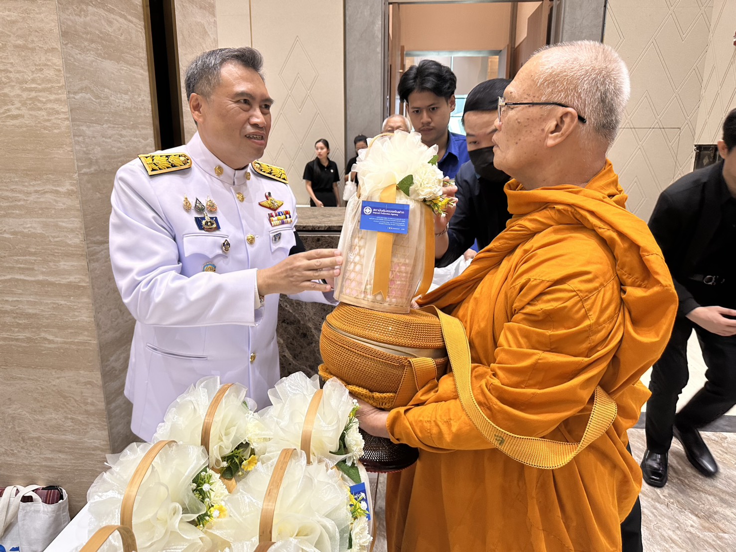 สถาบันคุ้มครองเงินฝาก ร่วมพิธีสวดพระพุทธมนต์และทำบุญตักบาตรถวายพระราชกุศลเนื่องในวันคล้ายวันสวรรคตสมเด็จพระนางเจ้าสิริกิติ์ พระบรมราชินีนาถ พระบรมราชชนนีพันปีหลวง 24 ตุลาคม 2569 5