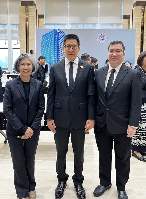 สถาบันคุ้มครองเงินฝากร่วมพิธีเจริญพระพุทธมนต์และทำบุญตักบาตร เนื่องในวันขึ้นปีใหม่ พุทธศักราช 2569 ณ กระทรวงการคลัง 3