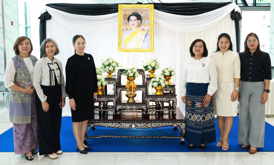 สถาบันคุ้มครองเงินฝากเข้าร่วมชมงานนิทรรศการเทิดพระเกียรติสมเด็จพระนางเจ้าสิริกิติ์ พระบรมราชินีนาถ พระบรมราชชนนีพันปีหลวง 3