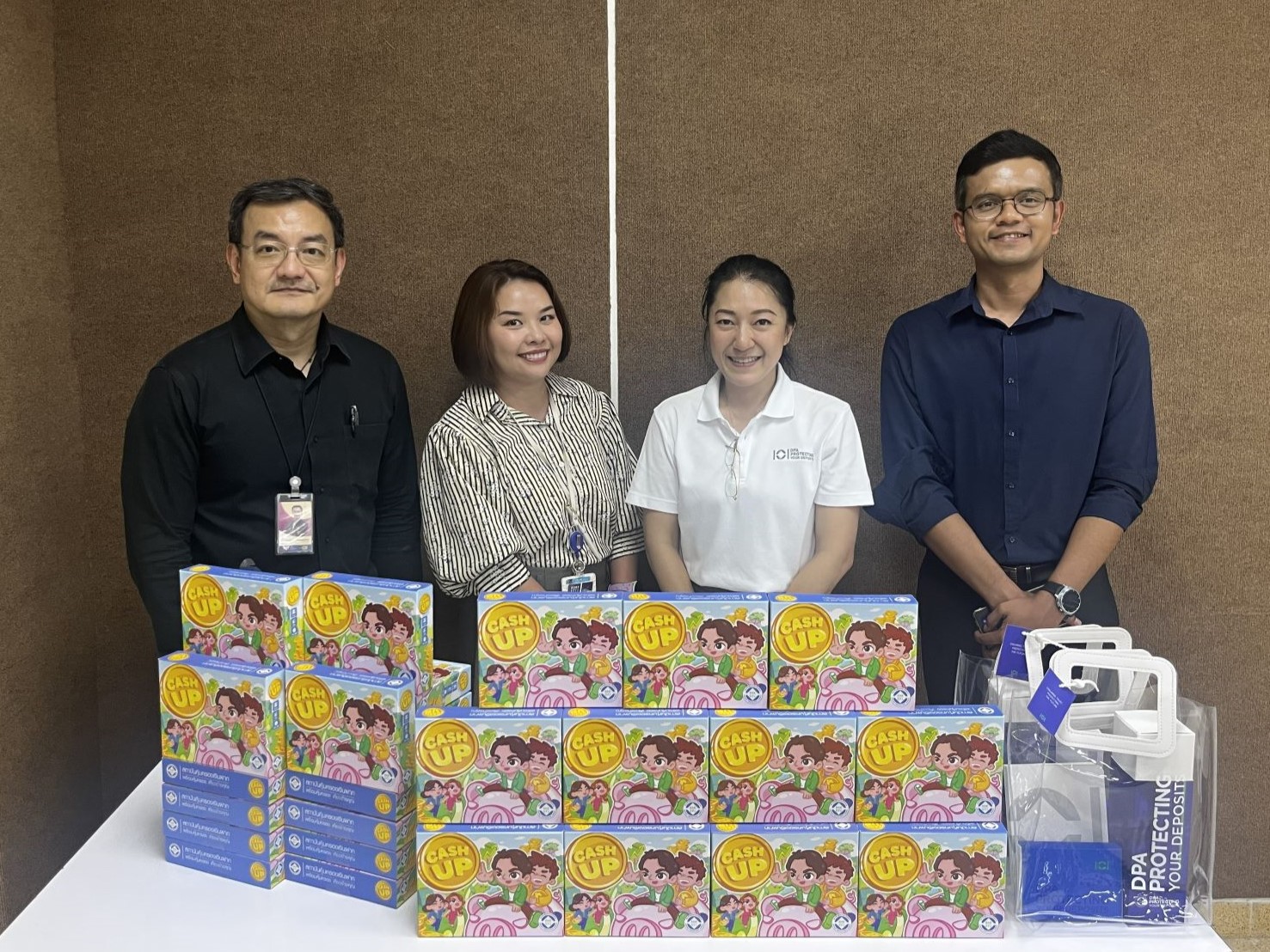 สคฝ. ร่วมกับ ธปท. และ ม.อ. ส่งเสริมความรู้ด้านการคุ้มครองเงินฝากและการเงินแก่เยาวชนภาคใต้ 4