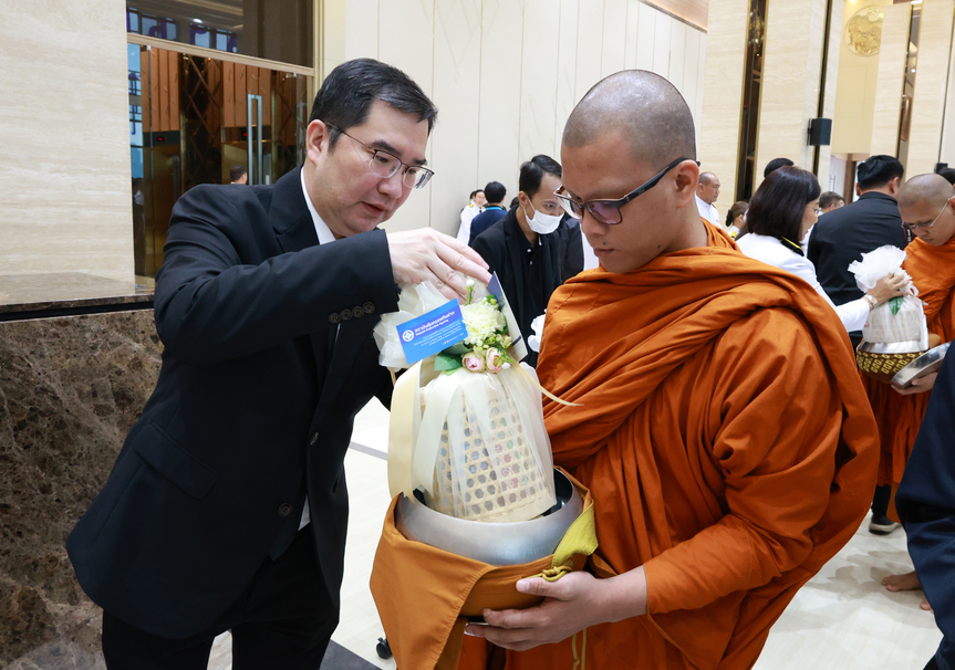 สถาบันคุ้มครองเงินฝากร่วมพิธีบำเพ็ญกุศลปัณรสมวาร (ครบ 15 วัน) ถวายเป็นพระราชกุศลแด่ สมเด็จพระนางเจ้าสิริกิติ์ พระบรมราชินีนาถ พระบรมราชนนีพันปีหลวง 5