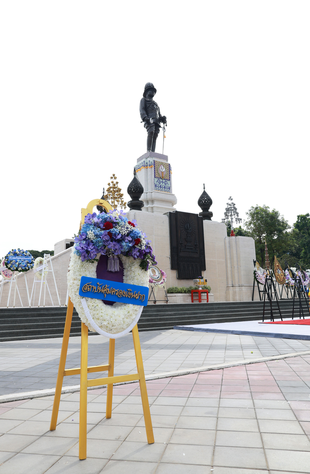 สถาบันคุ้มครองเงินฝากร่วมพิธีวางพวงมาลาถวายบังคมพระบรมราชานุสรณ์ พระบาทสมเด็จพระมงกฏเกล้าเจ้าอยู่หัว รัชกาลที่ 6 เนื่องในวันคล้ายวันสวรรคตครบ 100 ปี 25 พฤศจิกายน 2568 4