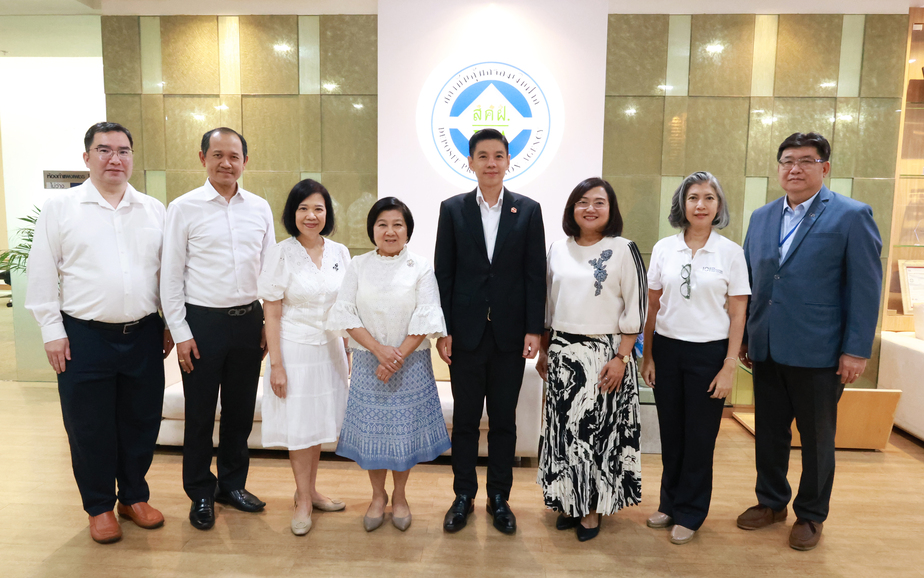 สถาบันคุ้มครองเงินฝากจัดพิธีทำบุญเนื่องในโอกาสครบรอบ 18 ปี วันก่อตั้งสถาบันคุ้มครองเงินฝาก 11