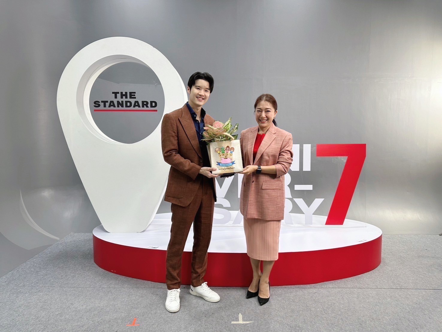 สถาบันคุ้มครองเงินฝาก ร่วมแสดงความยินดีในโอกาสครบรอบ 7 ปี สำนักข่าวเดอะสแตนดาร์ด 1