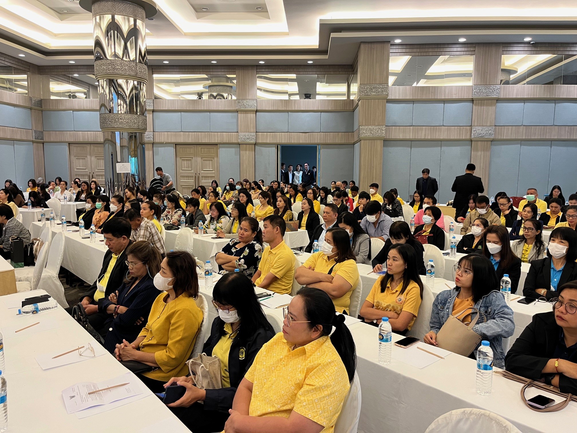 สถาบันคุ้มครองเงินฝากเดินสายให้ความรู้การคุ้มครองเงินฝากในพื้นที่ภาคเหนือตอนล่าง ผ่านกิจกรรมสัมมนาวิชาการ “คุ้มครองการเงินไทยในยุคดิจิทัล” จัดโดยสำนักงานเศรษฐกิจการคลัง 5