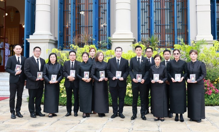 สถาบันคุ้มครองเงินฝาก เข้าถวายสักการะและลงนามถวายความอาลัย สมเด็จพระนางเจ้าสิริกิติ์พระบรมราชินีนาถ พระบรมราชชนนีพันปีหลวง 2