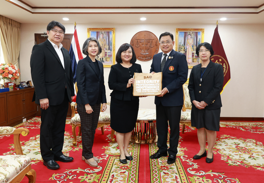 สถาบันคุ้มครองเงินฝาก เข้าเยี่ยมพบผู้ว่าการตรวจเงินแผ่นดิน เนื่องในโอกาสขึ้นปีใหม่พุทธศักราช 2569 2
