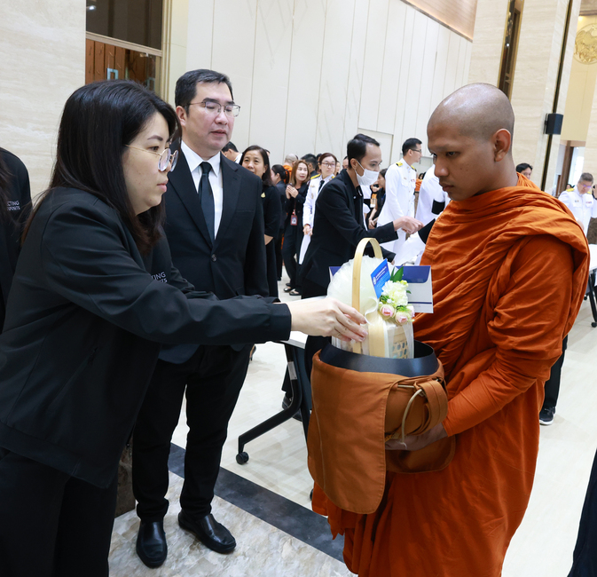 สถาบันคุ้มครองเงินฝากร่วมพิธีบำเพ็ญกุศลปัณรสมวาร (ครบ 15 วัน) ถวายเป็นพระราชกุศลแด่ สมเด็จพระนางเจ้าสิริกิติ์ พระบรมราชินีนาถ พระบรมราชนนีพันปีหลวง 7