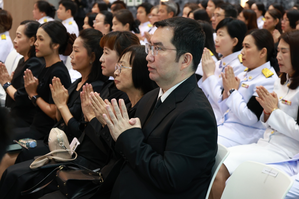 สถาบันคุ้มครองเงินฝากร่วมพิธีบำเพ็ญกุศลปัณรสมวาร (ครบ 15 วัน) ถวายเป็นพระราชกุศลแด่ สมเด็จพระนางเจ้าสิริกิติ์ พระบรมราชินีนาถ พระบรมราชนนีพันปีหลวง 3