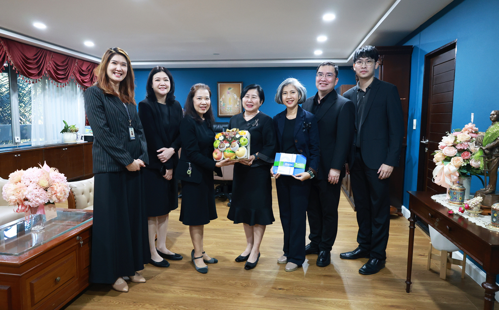 สถาบันคุ้มครองเงินฝาก ร่วมอวยพรและขอพรผู้อำนวยการสำนักงานเศรษฐกิจการคลัง เนื่องในโอกาสขึ้นปีใหม่พุทธศักราช 2569 3