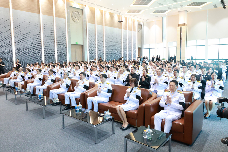 สถาบันคุ้มครองเงินฝาก ร่วมงานพิธีบำเพ็ญกุศลปัณรสมวาร (ครบ 15 วัน) เพื่ออุทิศถวายเป็นพระกุศลแด่สมเด็จพระเจ้าลูกเธอ เจ้าฟ้าพัชรกิติยาภา นเรนทิราเทพยวดี กรมหลวงราชสาริณีสิริพัชร มหาวัชรราชธิดา ณ กระทรวงการคลัง 6