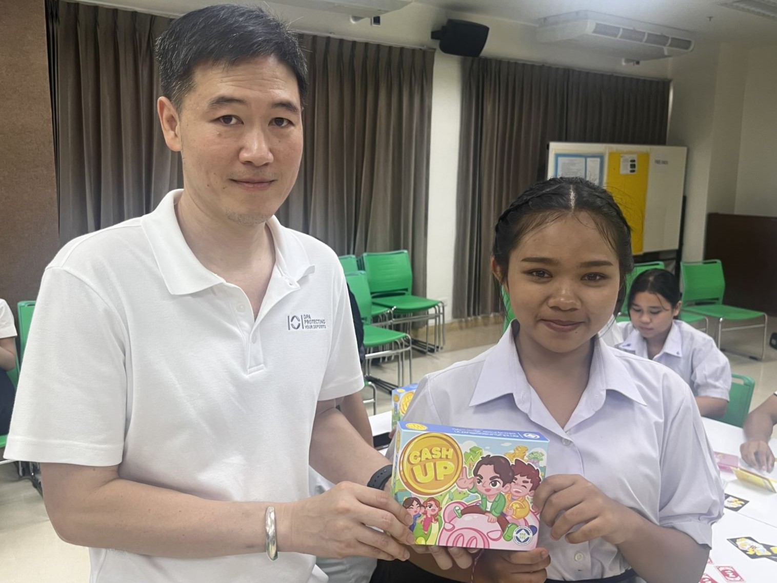 สคฝ. ร่วมกับ ธปท. และ ม.อ. ส่งเสริมความรู้ด้านการคุ้มครองเงินฝากและการเงินแก่เยาวชนภาคใต้ 18