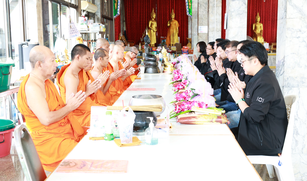 สถาบันคุ้มครองเงินฝากจัดพิธีพระพุทธมนต์และทำบุญตักบาตรถวายเป็นพระกุศลแด่สมเด็จภคินีเธอ เจ้าฟ้าเพชรรัตนราชสุดา สิริโสภาพัณณวดี เนื่องในโอกาศวันคล้ายวันประสูติครบ 100 ปี 7