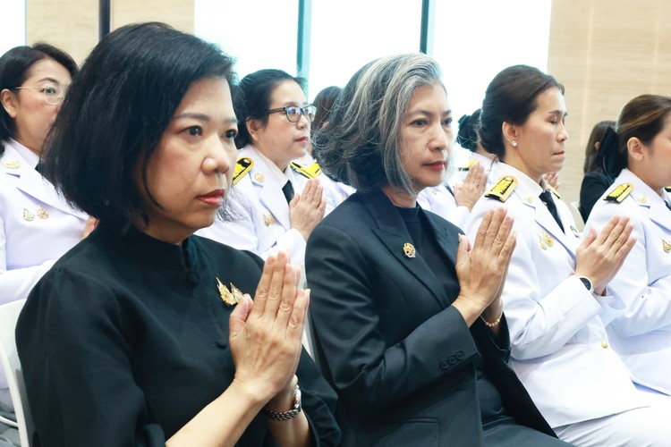 สถาบันคุ้มครองเงินฝาก ร่วมงานพิธีบำเพ็ญกุศลปัญญาสมวาร (50 วัน) เพื่ออุทิศถวายเป็นพระกุศลแด่สมเด็จพระเจ้าลูกเธอ เจ้าฟ้าพัชรกิติยาภา นเรนทิราเทพยวดี กรมหลวงราชสาริณีสิริพัชร มหาวัชรราชธิดา ณ กระทรวงการคลัง 5