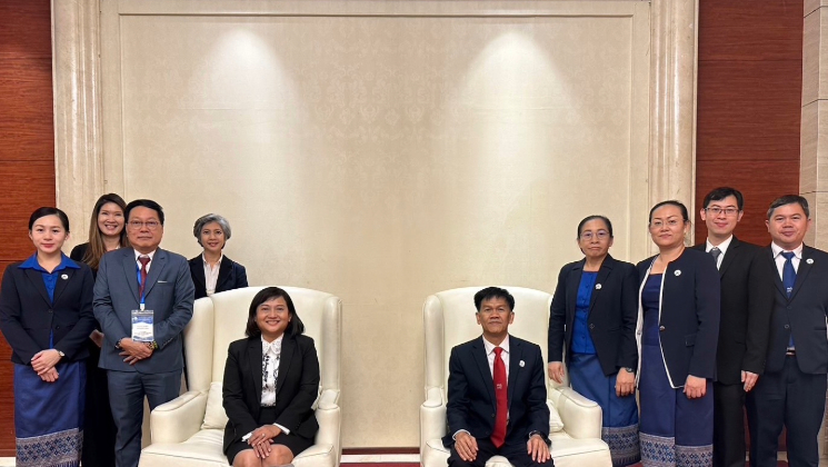 สถาบันคุ้มครองเงินฝากร่วมแสดงความยินดีเนื่องในโอกาสครบรอบ 25 ปีของสำนักงานปกป้องเงินฝาก สาธารณรัฐประชาธิปไตยประชาชนลาว และเข้าร่วมงานสัมมนานานาชาติ
