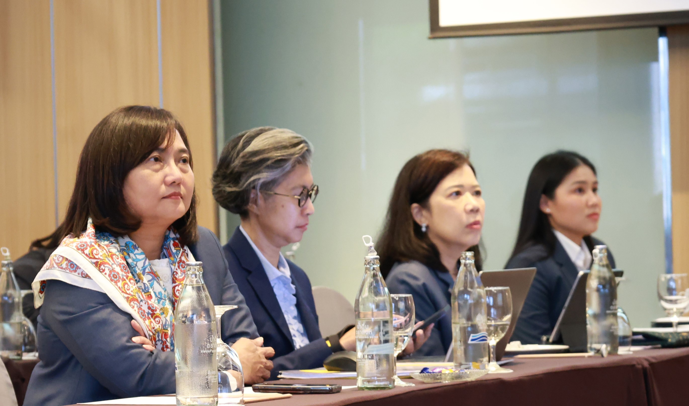 สถาบันคุ้มครองเงินฝากจัดประชุมชี้แจงแนวทางการเตรียมความพร้อมของธนาคารพาณิชย์ไร้สาขา (Virtual Bank) ในการปฏิบัติตามกฎหมายคุ้มครองเงินฝาก 4