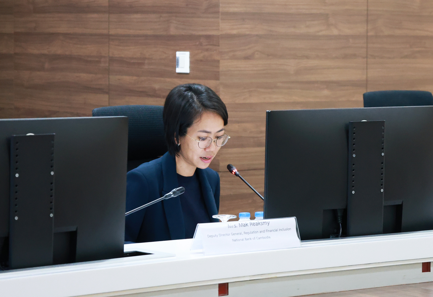 สถาบันคุ้มครองเงินฝากให้การต้อนรับคณะศึกษาดูงานจากธนาคารกลางกัมพูชา (National Bank of Cambodia) 9