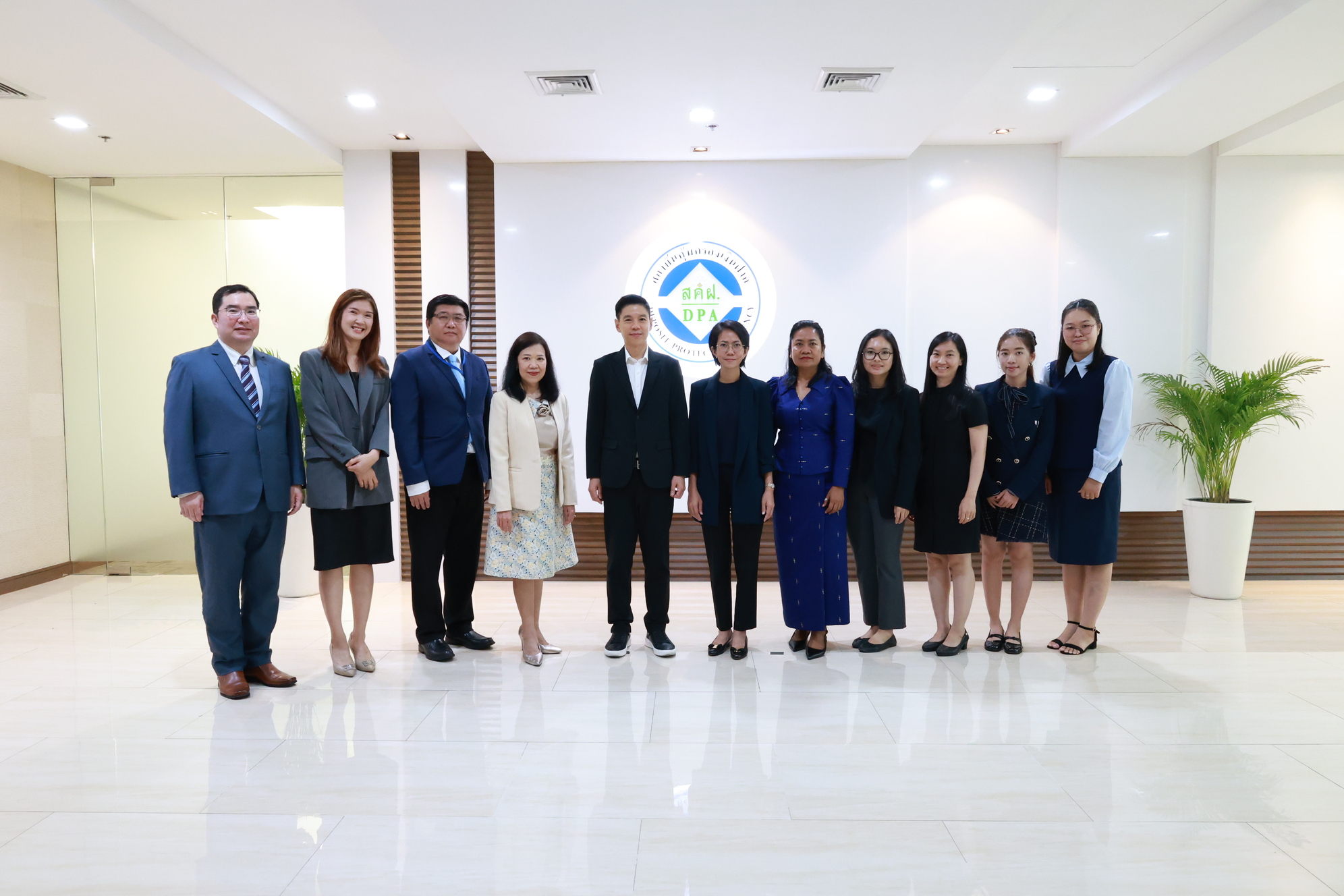 สถาบันคุ้มครองเงินฝากให้การต้อนรับคณะศึกษาดูงานจากธนาคารกลางกัมพูชา (National Bank of Cambodia) 1